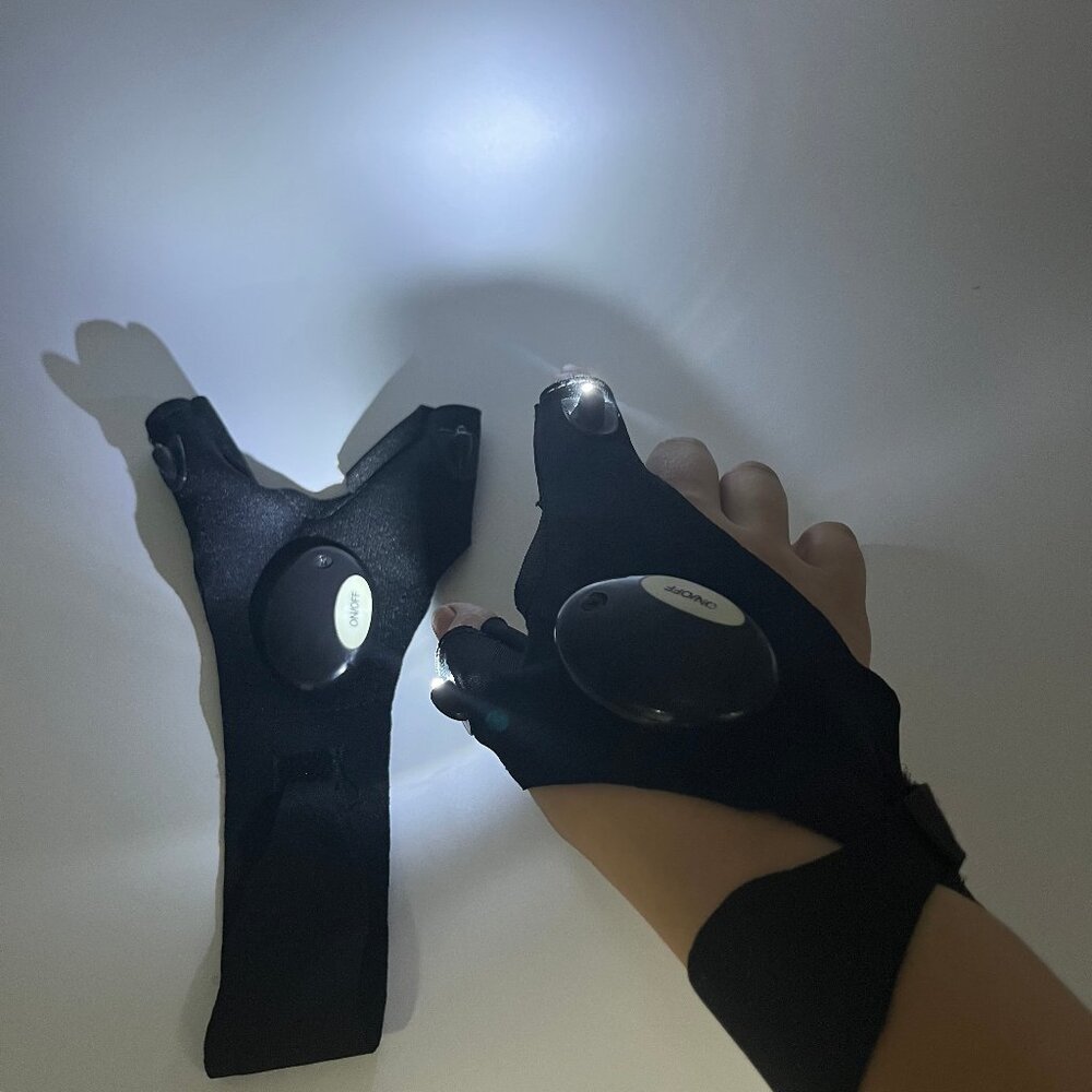 LED Flashlight Light-Up Fishing Gloves, Emergency Repair & Night Fishing